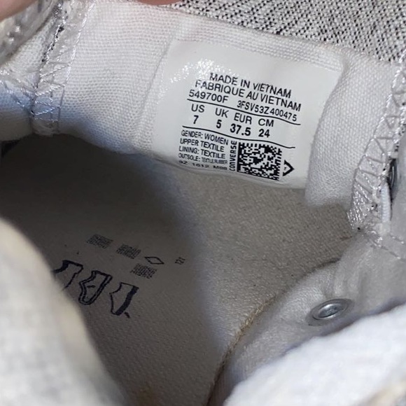 White/grey converse size 7 - Picture 3 of 4